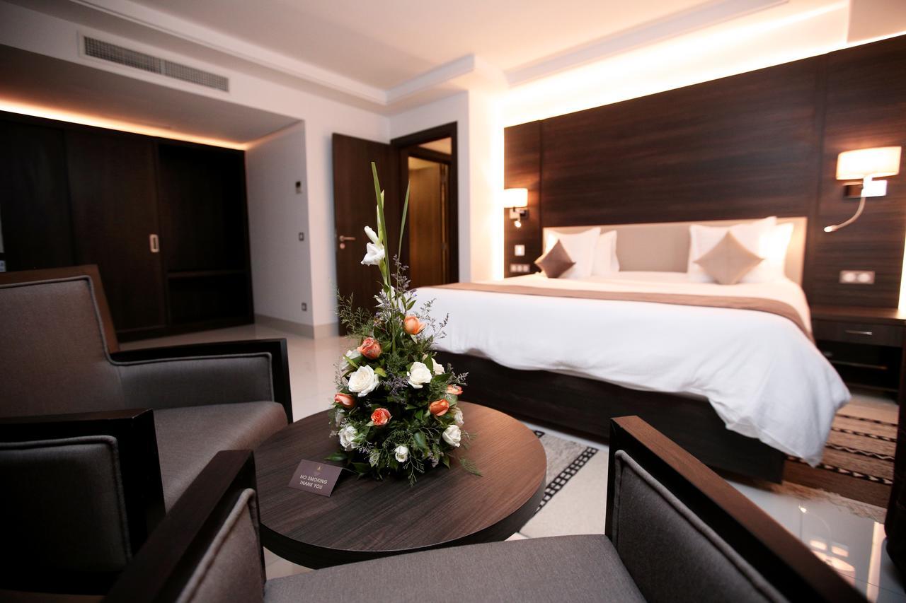 Radisson Hotel Sfax Eksteriør billede A room at the hotel